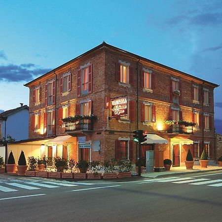 Hotel Madama Vigna Baldichieri Exteriér fotografie