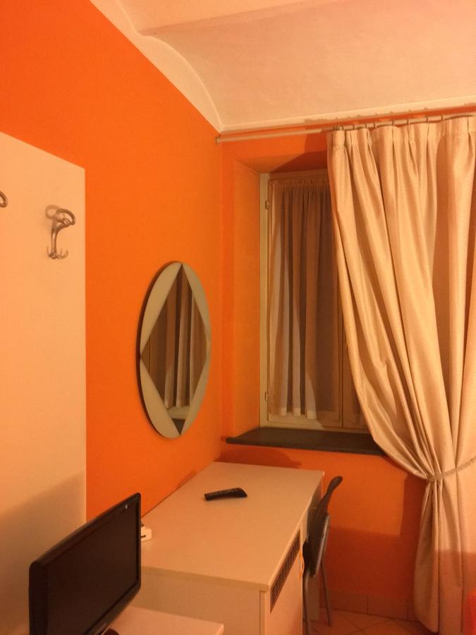 Hotel Madama Vigna Baldichieri Exteriér fotografie