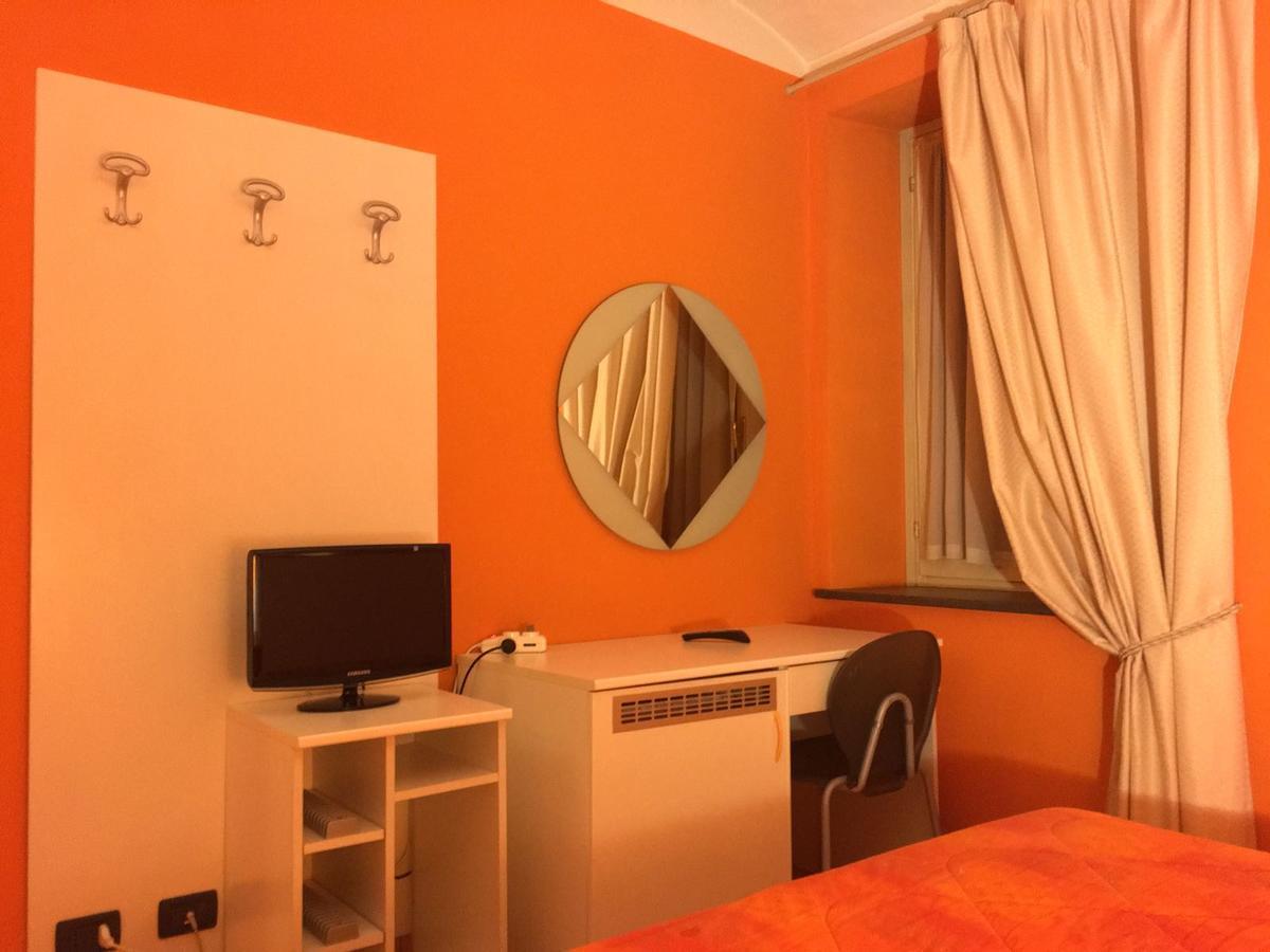 Hotel Madama Vigna Baldichieri Exteriér fotografie